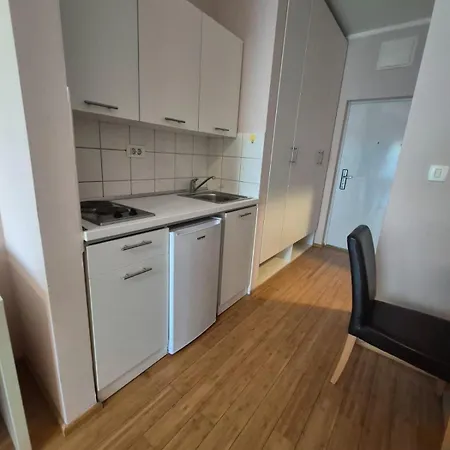 Stan Na Dan Sa Balkonom Apartment Mostar