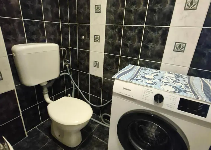 Διαμέρισμα Corner Μόσταρ